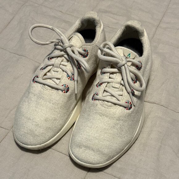 Allbirds Wool Runner Limited Edition Sneaker - 9 - Picture 1 of 5